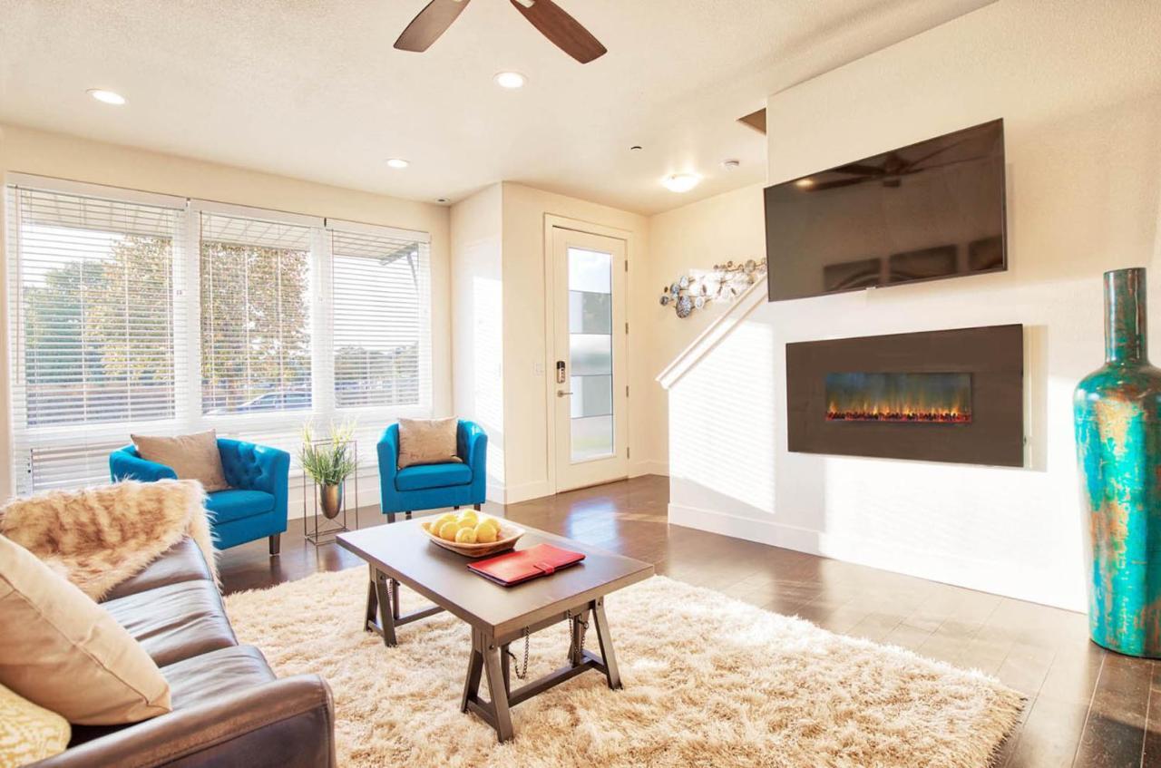 Beautiful 3 Bedroom Townhouse In Old Town North, Brewery District Fort Collins Buitenkant foto